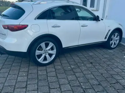 Gebraucht Infiniti Fx30 238 PS (175 kW) 2011 Weiß SUV