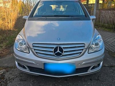 Gebraucht Mercedes B170 116 PS (85 kW) 2006 Silber Van / Kleinbus