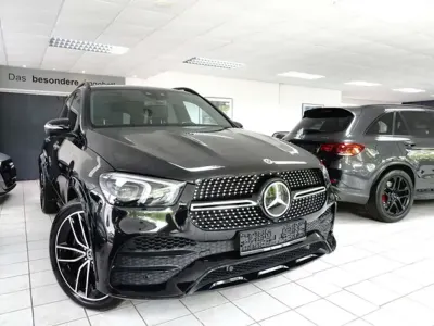 Używany Mercedes GLE400 AMG 330 KM (242 kW) 2023 Czarny SUV