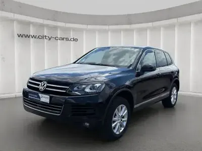 Używany VW Touareg 245 KM (180 kW) 2012 Czarny SUV