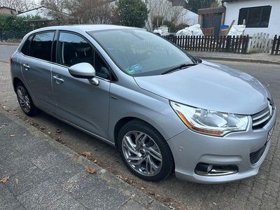 Silber Gebraucht 2011 Citroën C4 Exclusive Limousine | 6.400 € (Fairer Preis)