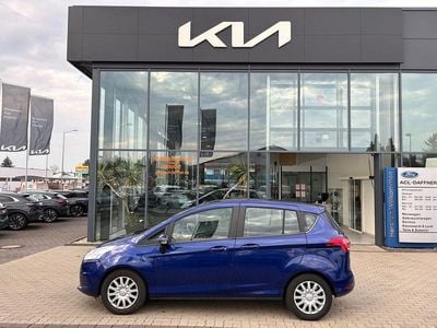 Gebraucht Ford B-MAX Trend 101 PS (74 kW) 2017 Indicblau metallic Van / Kleinbus