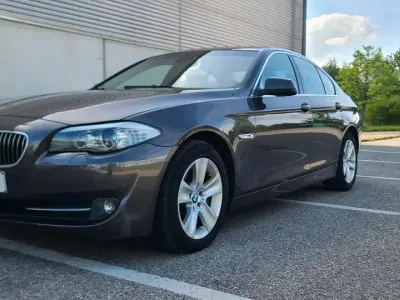Gebraucht BMW 525 204 PS (150 kW) 2010 Braun Limousine