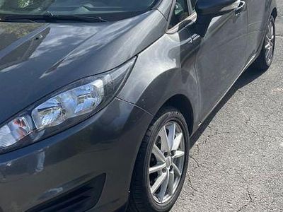 Second-hand Ford Fiesta Trend 82 CP (60 kW) 2016 Gri Hatchback
