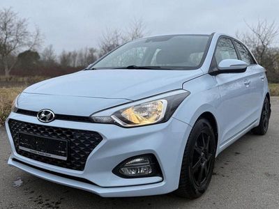 Usata Hyundai i20 84 CV (61 kW) 2019 Blu Utilitaria