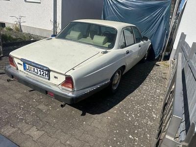 Usata Jaguar XJ6 205 CV (150 kW) 1986 Bianco Berlina