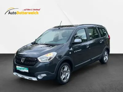 Gebraucht Dacia Lodgy Stepway 116 PS (85 kW) 2022 Grau Van / Kleinbus