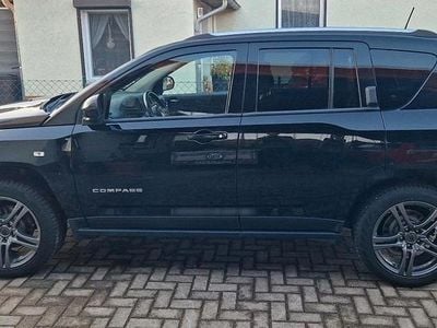 Gebraucht Jeep Compass Limited 170 PS (125 kW) 2015 Schwarz SUV