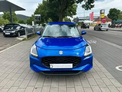 Gebraucht Suzuki Swift Club 83 PS (61 kW) 2025 Weiß Kleinwagen