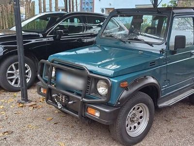 Suzuki Samurai