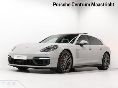 Porsche Panamera 4S