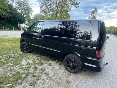 Gebraucht VW Multivan 174 PS (127 kW) 2008 Schwarz Van / Kleinbus
