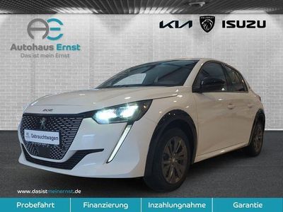 Gebraucht Peugeot e-208 Allure 100 kW (136 PS) 2023 Weiß Kleinwagen
