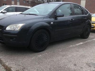 Schwarz Gebraucht 2007 Ford Focus Style Limousine | 3.950 € (Fairer Preis)