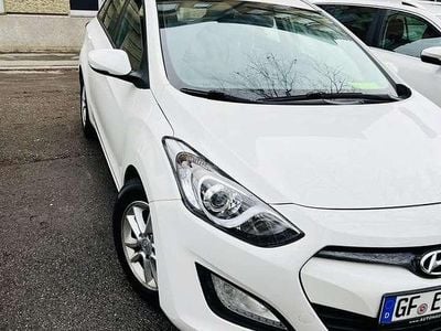 Gebraucht 2012 Hyundai i30 Classic Kombi | 2.650 € (Guter Preis)