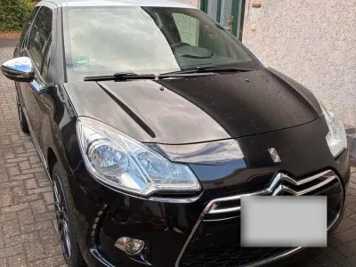 Gebraucht Citroën DS3 120 PS (88 kW) 2012 Schwarz Kleinwagen