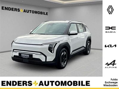 Weiss Neu 2025 Kia EV3 Air SUV | 38.680 €