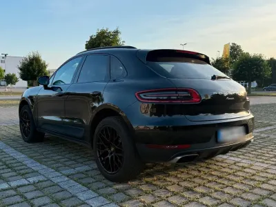 Gebraucht Porsche Macan 252 PS (185 kW) 2017 Schwarz SUV