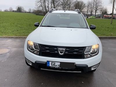 gebraucht Dacia Duster 1.2 TCe 125 S 4x4 Blackshadow