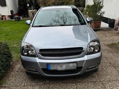Usado Opel Signum 155 HP (114 kW) 2003 Cinzento Citadino