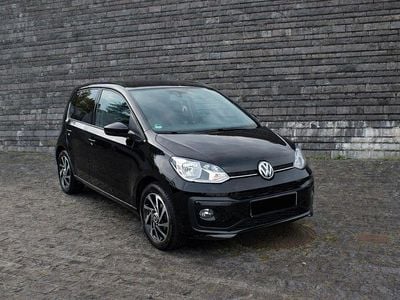 Second-hand VW up! Join 75 CP (55 kW) 2019 Negru Hatchback