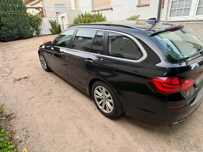 Gebraucht BMW 520 184 PS (135 kW) 2012 Schwarz Kombi