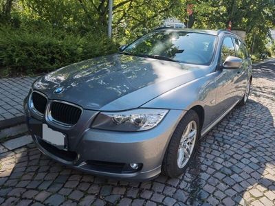 gebraucht BMW 318 i Touring Bj 2012