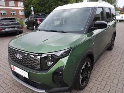 Gebraucht Ford Tourneo Courier Active 100 kW (136 PS) 2025 Bursting green Van / Kleinbus