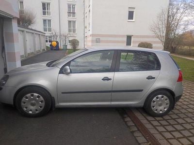 Gebraucht VW Golf IV Trendline 102 PS (75 kW) 2004 Silber Limousine