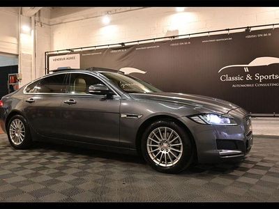 Gebraucht Jaguar XF Prestige 163 PS (119 kW) 2016 Grau Limousine