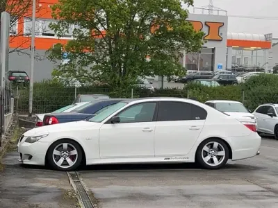 Gebraucht BMW 530 Sport Line 272 PS (200 kW) 2008 Weiß Limousine