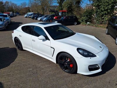 Porsche Panamera Turbo