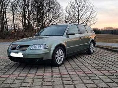 Usata VW Passat Comfortline 131 CV (96 kW) 2003 Verde Station wagon