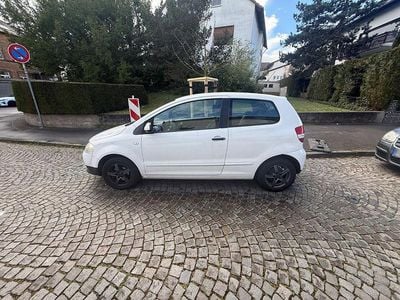Gebraucht VW Polo Trendline 60 PS (44 kW) 2009 Weiß Kleinwagen
