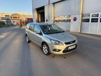 Usata Ford Focus 125 CV (91 kW) 2009 Beige Berlina