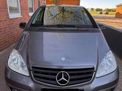 Mercedes A200