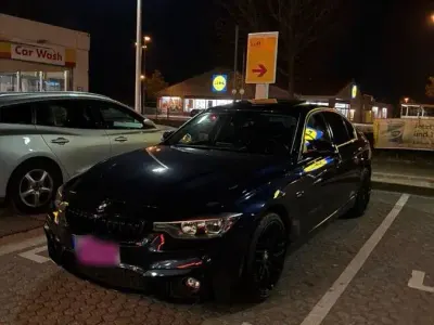 Gebraucht BMW 328 Luxury Line 245 PS (180 kW) 2012 Blau Limousine