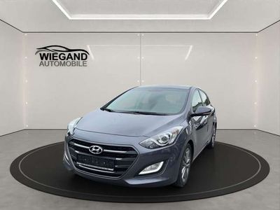 gebraucht Hyundai i30 blue 1.6 CRDi Classic+ Klima+Metallic