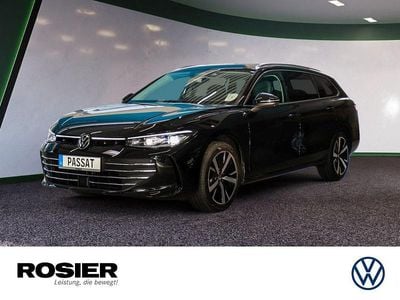 Schwarz / grenadillschwarz Neu 2025 VW Passat Business Kombi | 58.680 € (Teuer)