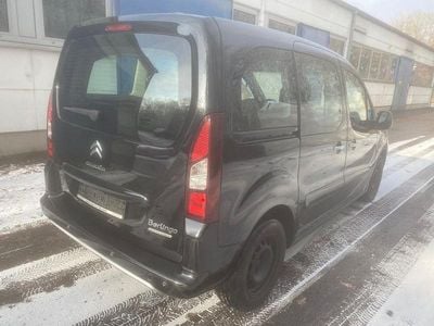 Gebraucht Citroën Berlingo SELECTION 114 PS (83 kW) 2014 Schwarz Van / Kleinbus
