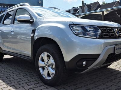 Gebraucht Dacia Duster 114 PS (83 kW) 2019 Silber metallic SUV