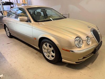 Gebraucht Jaguar S-Type Executive 238 PS (175 kW) 1999 Gold Limousine