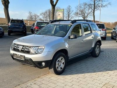 Gebraucht Dacia Duster Lauréate 105 PS (77 kW) 2015 Silber SUV