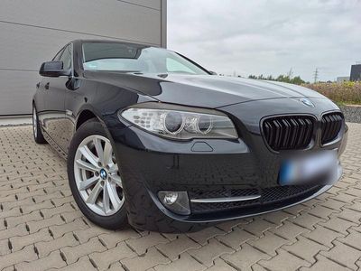 Gebraucht BMW 525 Sport Line 218 PS (160 kW) 2012 Schwarz Limousine