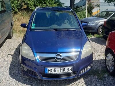 gebraucht Opel Zafira 1.9 CDTI First Edition