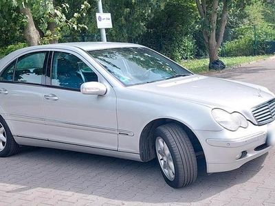Gebraucht Mercedes C320 Elegance 218 PS (160 kW) 2001 Silber Limousine