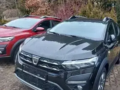 Gebraucht Dacia Sandero Stepway 91 PS (66 kW) 2023 Schwarz Limousine