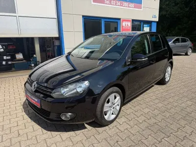 Gebraucht VW Golf VI Comfortline 105 PS (77 kW) 2010 Schwarz Limousine