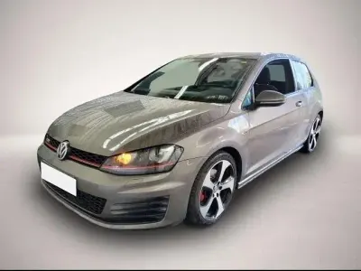 Gebraucht VW Golf VII GTI 220 PS (161 kW) 2016 Manufacturer Limousine