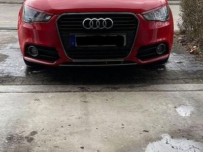 Gebraucht Audi A1 Attraction 122 PS (89 kW) 2010 Rot Kleinwagen